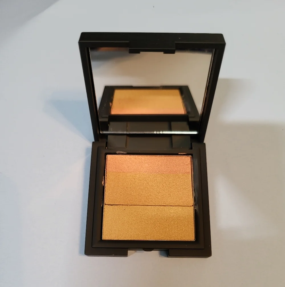 Laura Geller Correct-n-Conceal Custom Coverage Trio: Medium, .12ml (TS), NIB